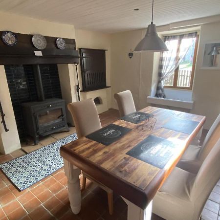 Maison Loubignac at Les Vergnes Gites Exideuil-sur-Vienne Extérieur photo